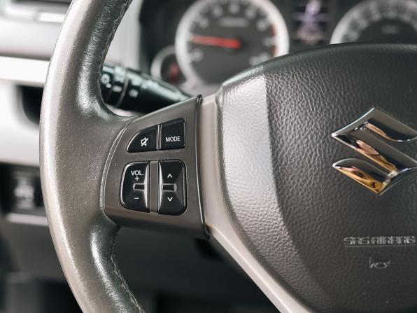 Suzuki Swift IV с пробегом 2011 года, цена 860 000 рублей, 186715 км, хэтчбек, Автокод Объявления