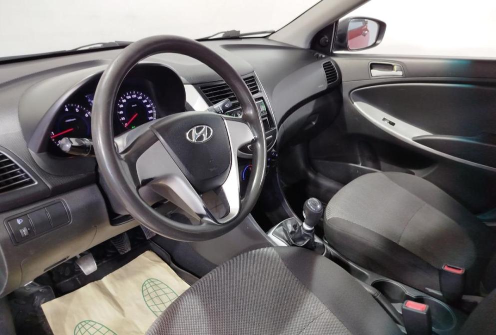 Hyundai Solaris I Саратов  - изображение 17