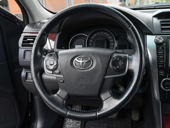 Toyota Camry VII (XV50) с пробегом 2012 года, цена 1 349 000 рублей, 307319 км, седан, Автокод Объявления