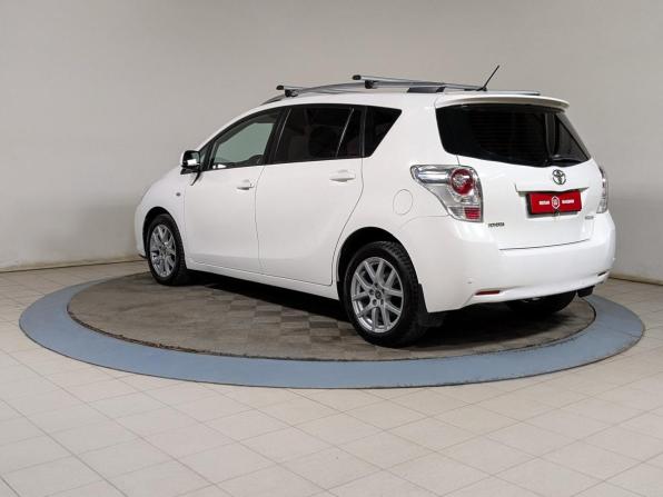 Toyota Verso I с пробегом 2011 года, цена 1 099 500 рублей, 253000 км, компактвэн, Автокод Объявления