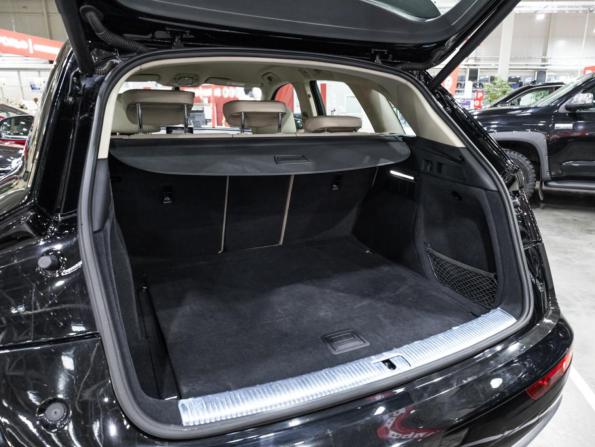 Audi Q5 II (FY) с пробегом 2017 года, цена 3 259 700 рублей, 61373 км, внедорожник, Автокод Объявления