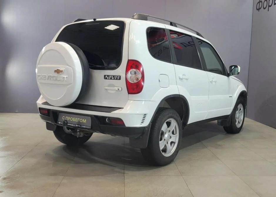Chevrolet Niva I Рестайлинг Сургут  - изображение 4