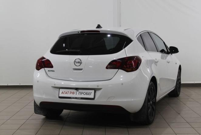 Opel Astra H Рестайлинг с пробегом 2010 года, цена 700 000 рублей, 145120 км, хэтчбек, Автокод Объявления