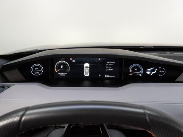 Changan UNI-V I с пробегом 2023 года, цена 2 350 000 рублей, 30782 км, лифтбек, Автокод Объявления
