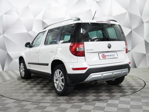 Skoda Yeti I Рестайлинг с пробегом 2014 года, цена 1 196 000 рублей, 122700 км, внедорожник, Автокод Объявления
