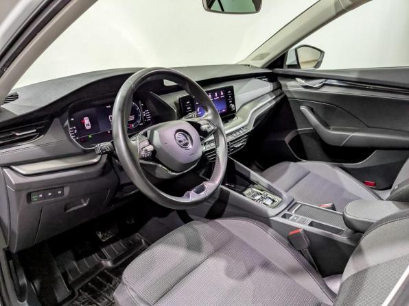 Skoda Octavia IV (A8) с пробегом 2020 года, цена 2 095 000 рублей, 102374 км, лифтбек, Автокод Объявления