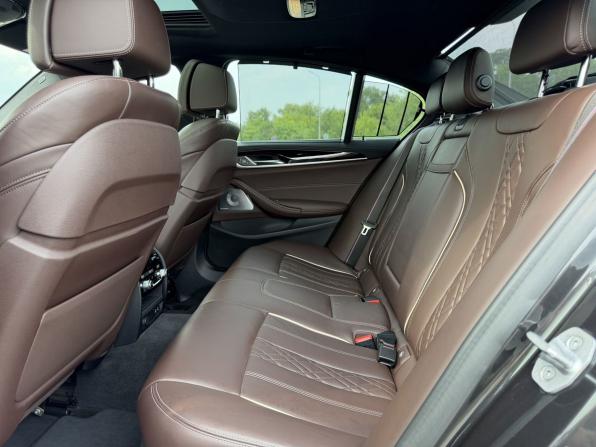 BMW 5 серии VII (G30/G31/G38) Рестайлинг с пробегом 2021 года, цена 8 300 000 рублей, 28049 км, седан, Автокод Объявления
