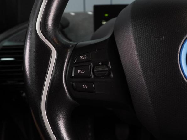 BMW i3 I (I01) Рестайлинг с пробегом 2018 года, цена 2 544 000 рублей, 140758 км, хэтчбек, Автокод Объявления