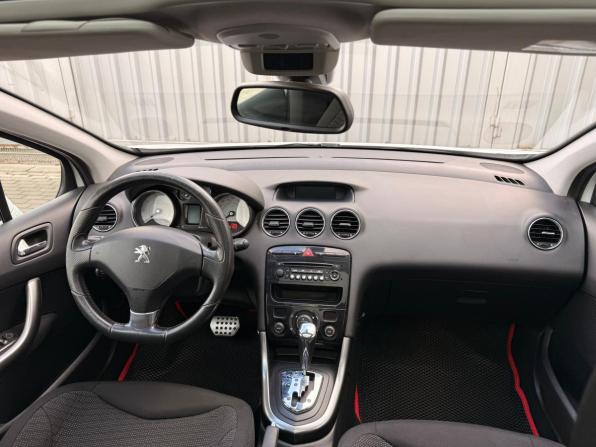 Peugeot 308 I Рестайлинг с пробегом 2012 года, цена 595 000 рублей, 201261 км, хэтчбек, Автокод Объявления