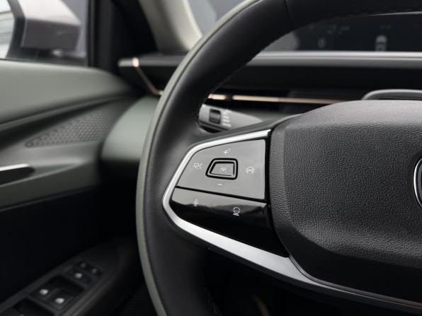 Changan Lamore с пробегом 2023 года, цена 2 180 000 рублей, 3246 км, седан, Автокод Объявления