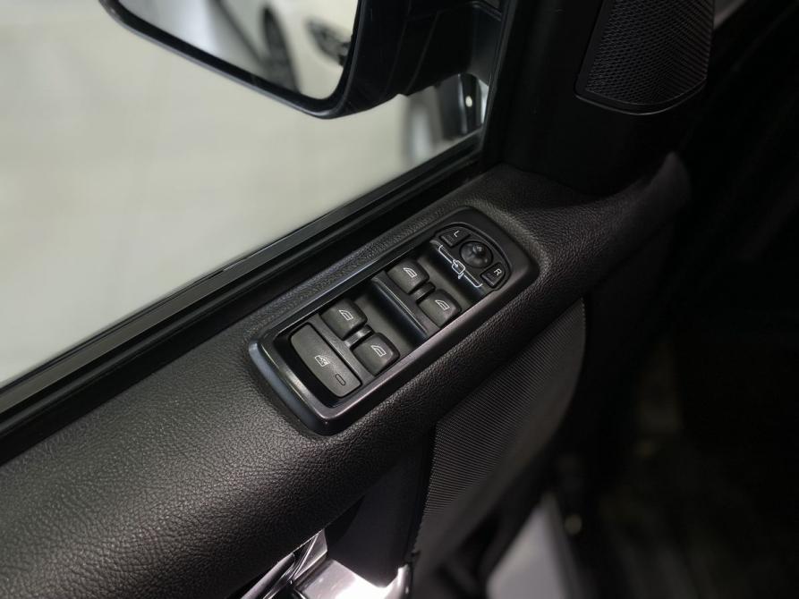 Land Rover Discovery IV Рестайлинг Ростов-на-Дону  - изображение 26