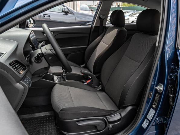 Hyundai Solaris II Рестайлинг с пробегом 2021 года, цена 1 725 000 рублей, 29713 км, седан, Автокод Объявления