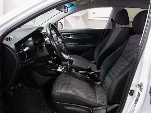 Kia Rio IV с пробегом 2017 года, цена 1 272 000 рублей, 113400 км, седан, Автокод Объявления