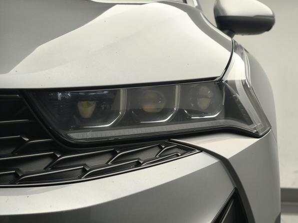 Kia K5 III с пробегом 2022 года, цена 2 994 000 рублей, 65784 км, седан, Автокод Объявления
