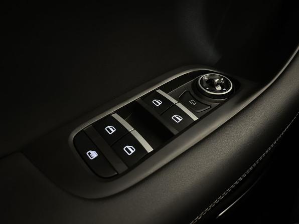 Chery Tiggo 7 Pro I с пробегом 2023 года, цена 1 799 900 рублей, 53140 км, внедорожник, Автокод Объявления