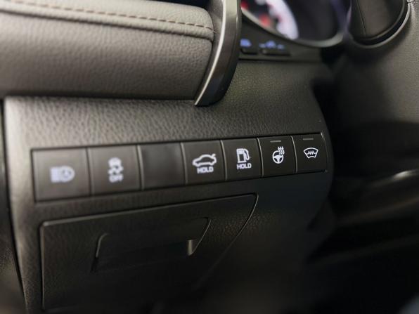 Toyota Camry VIII (XV70) с пробегом 2019 года, цена 3 220 000 рублей, 44500 км, седан, Автокод Объявления