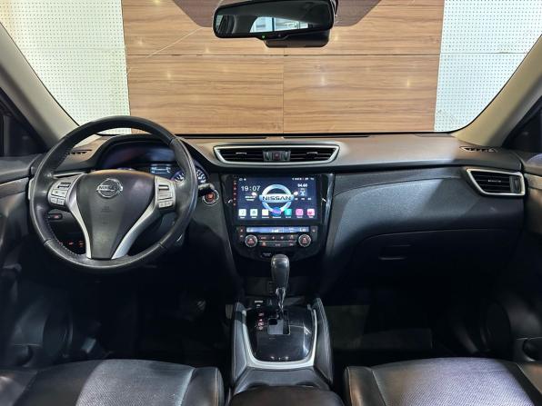 Nissan X-Trail III с пробегом 2018 года, цена 1 899 900 рублей, 188601 км, внедорожник, Автокод Объявления