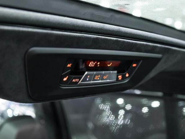 BMW X7 I (G07) Рестайлинг с пробегом 2023 года, цена 12 990 000 рублей, 6824 км, внедорожник, Автокод Объявления