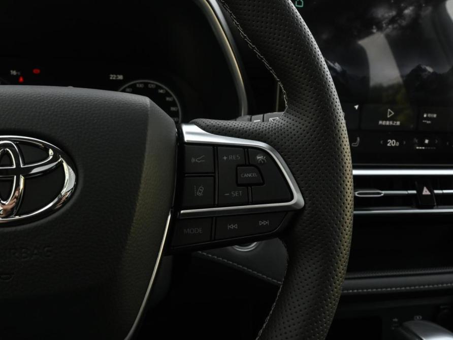 Toyota Highlander IV (XU70) Волгоград  - изображение 18