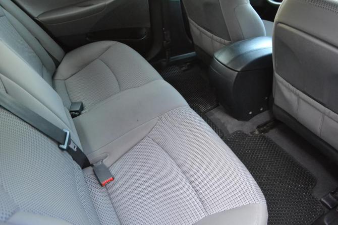 Hyundai Sonata VI (YF) с пробегом 2011 года, цена 880 000 рублей, 107432 км, седан, Автокод Объявления