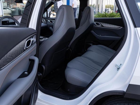 Geely Galaxy M7 с пробегом 2026 года, цена 3 899 000 рублей, 15 км, внедорожник, Автокод Объявления