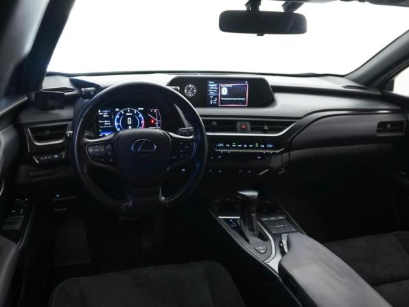 Lexus UX I с пробегом 2019 года, цена 2 999 099 рублей, 94848 км, внедорожник, Автокод Объявления