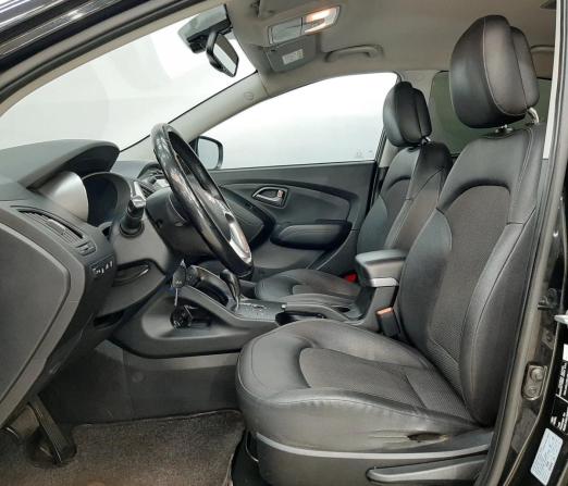 Hyundai ix35 I Рестайлинг с пробегом 2015 года, цена 1 540 000 рублей, 176250 км, внедорожник, Автокод Объявления