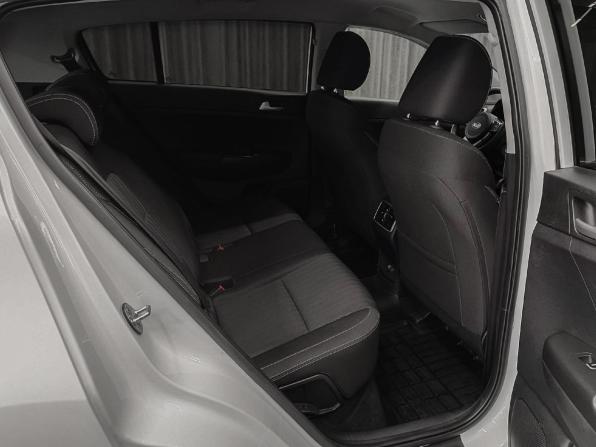 Kia Sportage IV Рестайлинг с пробегом 2019 года, цена 1 699 000 рублей, 86000 км, внедорожник, Автокод Объявления