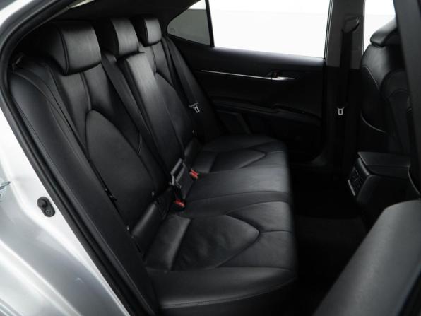 Toyota Camry VIII (XV70) Рестайлинг с пробегом 2021 года, цена 2 694 077 рублей, 134088 км, седан, Автокод Объявления