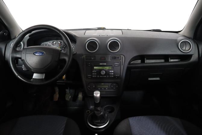 Ford Fusion I Рестайлинг с пробегом 2008 года, цена 379 000 рублей, 206000 км, хэтчбек, Автокод Объявления