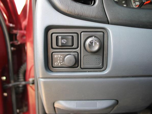 Nissan Almera II (N16) Рестайлинг с пробегом 2004 года, цена 179 000 рублей, 313834 км, седан, Автокод Объявления