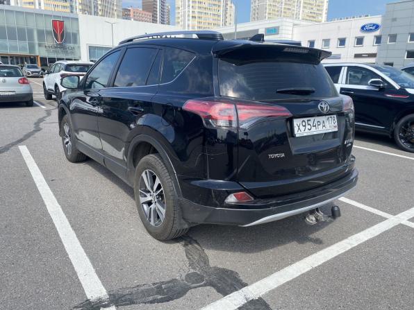 Toyota RAV4 IV (XA40) Рестайлинг с пробегом 2017 года, цена 1 995 000 рублей, 244000 км, внедорожник, Автокод Объявления