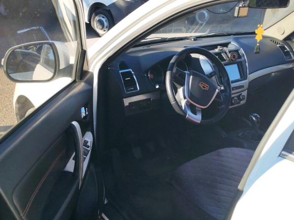 Geely Emgrand X7 I Рестайлинг с пробегом 2016 года, цена 750 000 рублей, 135121 км, внедорожник, Автокод Объявления