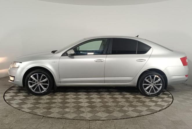 Skoda Octavia III (A7) с пробегом 2017 года, цена 1 700 000 рублей, 127100 км, лифтбек, Автокод Объявления