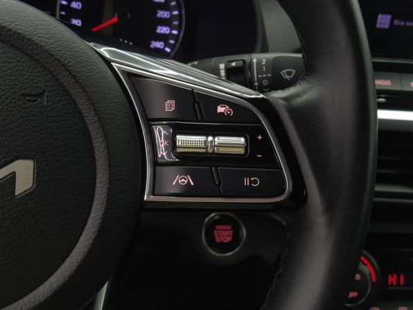 Kia Cerato IV Рестайлинг с пробегом 2021 года, цена 1 919 000 рублей, 81257 км, седан, Автокод Объявления