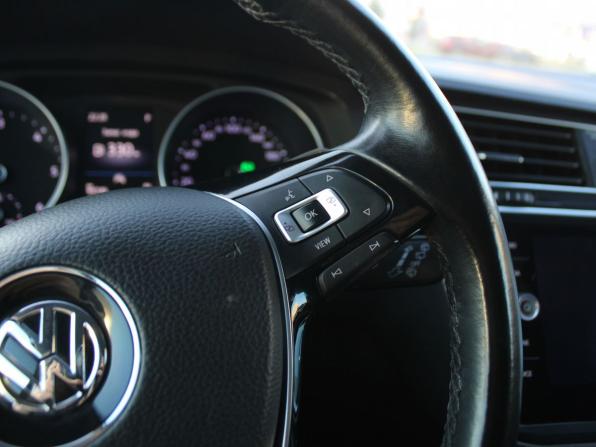 Volkswagen Tiguan II с пробегом 2019 года, цена 3 099 000 рублей, 99749 км, внедорожник, Автокод Объявления