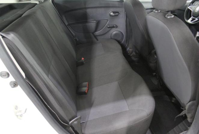 Renault Sandero II с пробегом 2018 года, цена 880 000 рублей, 82742 км, хэтчбек, Автокод Объявления