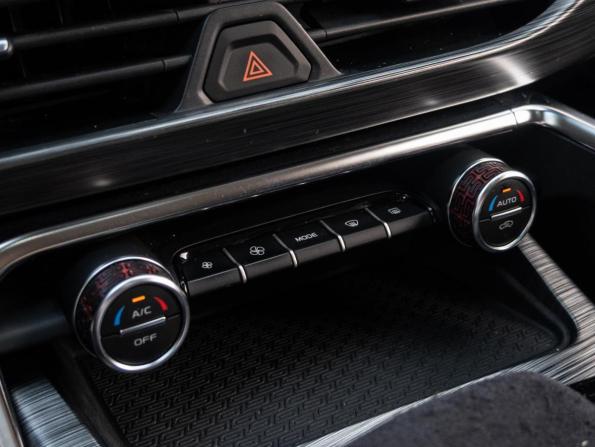 Geely Tugella I с пробегом 2022 года, цена 2 350 000 рублей, 127614 км, внедорожник, Автокод Объявления