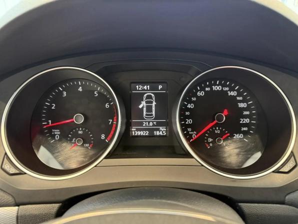 Volkswagen Jetta VI Рестайлинг с пробегом 2015 года, цена 1 190 000 рублей, 139919 км, седан, Автокод Объявления