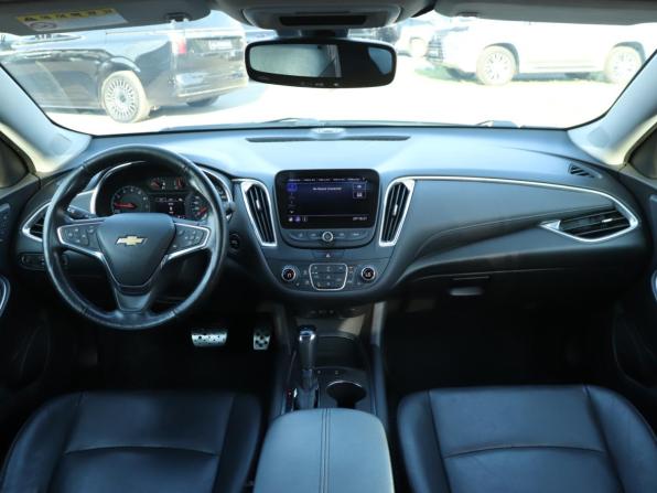 Chevrolet Malibu IX Рестайлинг с пробегом 2019 года, цена 1 560 000 рублей, 97938 км, седан, Автокод Объявления