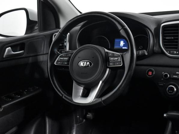 Kia Sportage IV Рестайлинг с пробегом 2020 года, цена 1 980 000 рублей, 125401 км, внедорожник, Автокод Объявления
