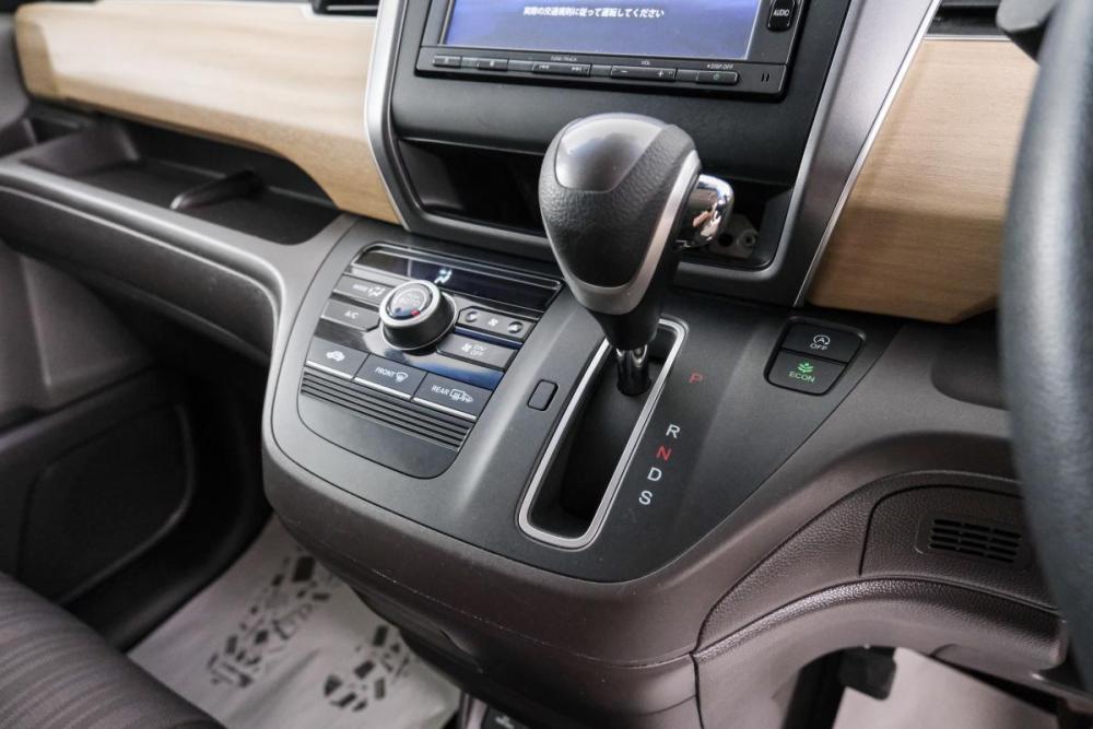 Honda Freed II Красноярск  - изображение 9