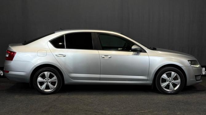 Skoda Octavia III (A7) с пробегом 2013 года, цена 870 000 рублей, 283125 км, лифтбек, Автокод Объявления