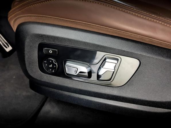 BMW X7 I (G07) с пробегом 2021 года, цена 9 510 000 рублей, 53153 км, внедорожник, Автокод Объявления