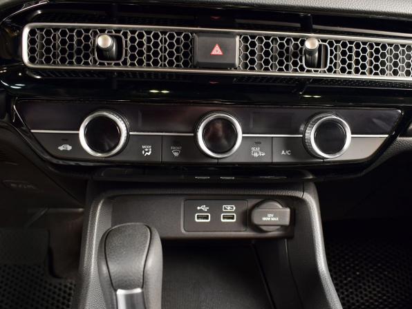 Honda Civic XI с пробегом 2022 года, цена 2 375 995 рублей, 81922 км, седан, Автокод Объявления