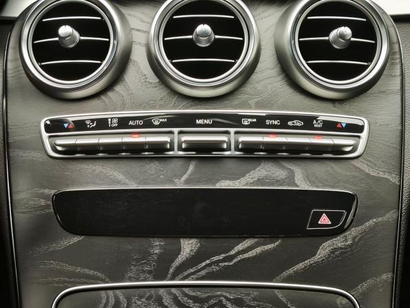 Mercedes-Benz C-Класс IV (W205) с пробегом 2017 года, цена 2 499 000 рублей, 134133 км, седан, Автокод Объявления