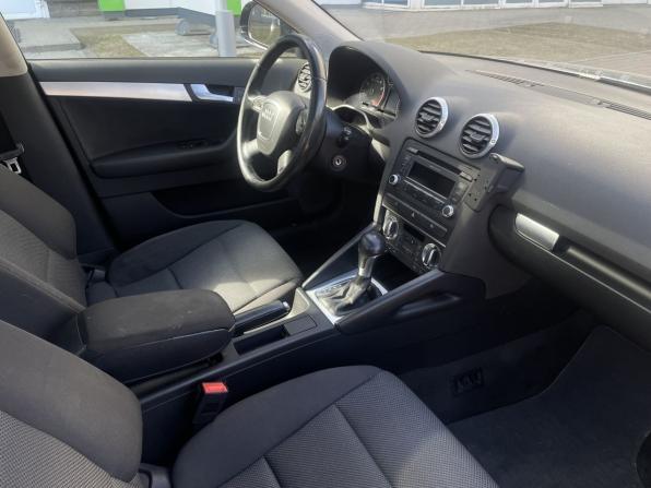 Audi A3 II (8P) Рестайлинг 2 с пробегом 2009 года, цена 595 000 рублей, 292744 км, хэтчбек, Автокод Объявления