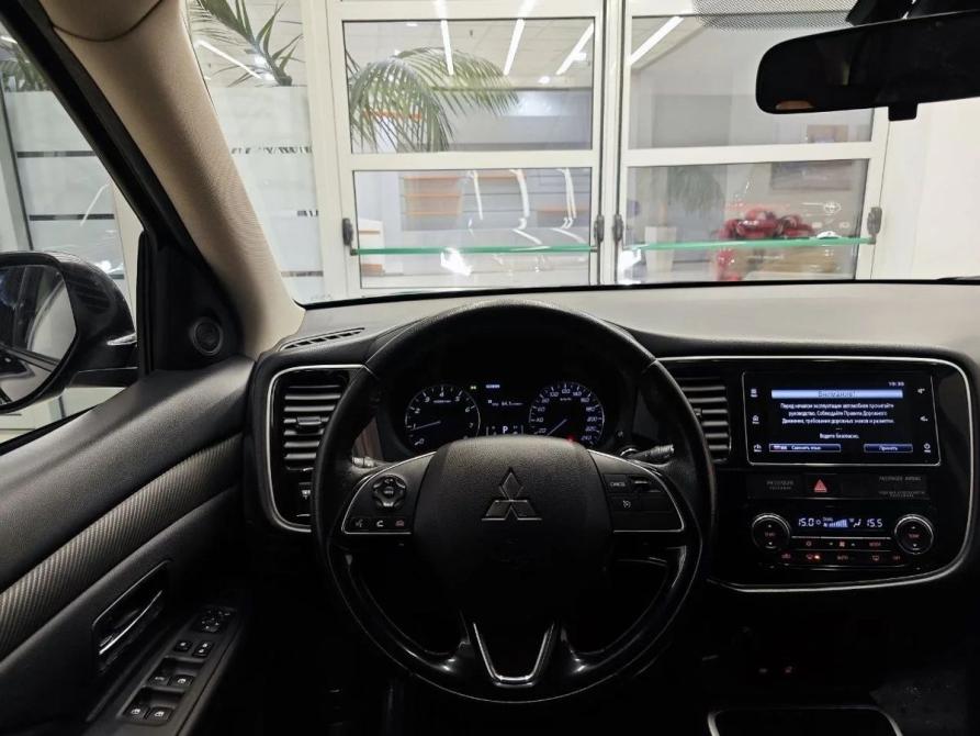 Mitsubishi Outlander III Рестайлинг 3 Челябинск  - изображение 21