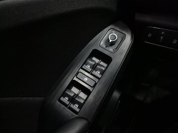 Haval Jolion I Рестайлинг с пробегом 2024 года, цена 2 120 000 рублей, 31080 км, внедорожник, Автокод Объявления