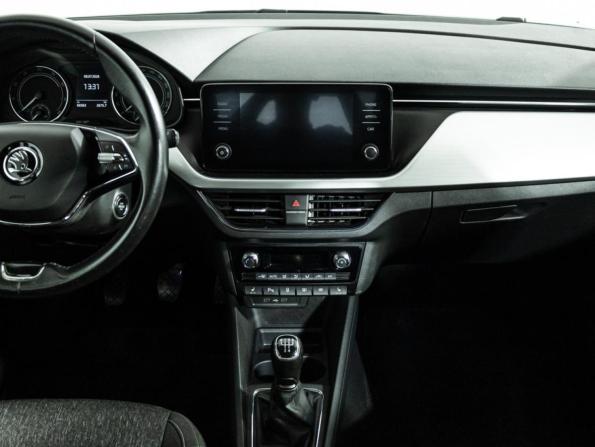 Skoda Rapid II с пробегом 2021 года, цена 1 490 700 рублей, 66561 км, лифтбек, Автокод Объявления